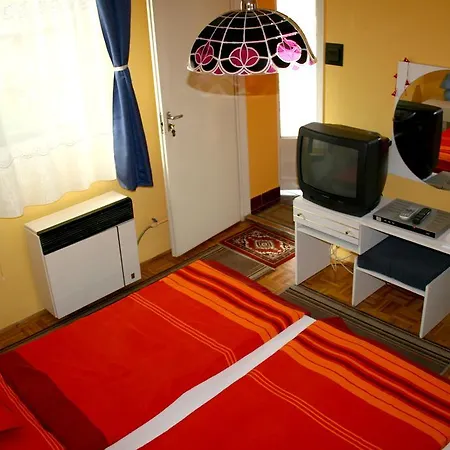 Fodor Vendeghaz Eger